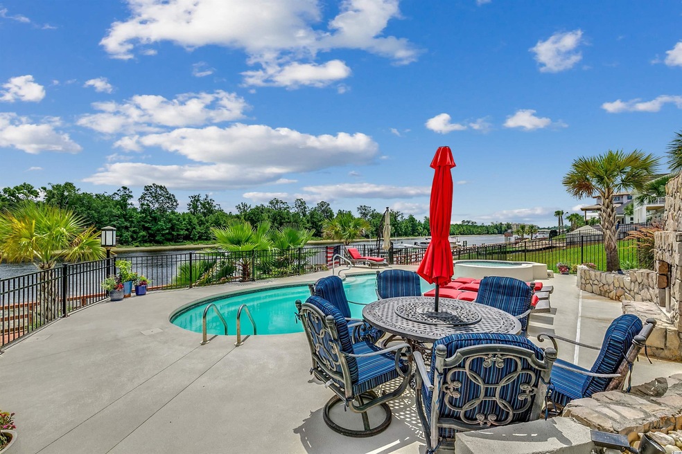 437 Harbour View Dr, Myrtle Beach, SC 29579 - photo 1