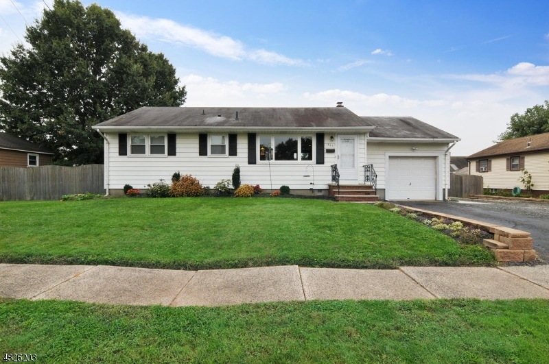 301 Jackson Ave, Manville, NJ 08835 - photo 1