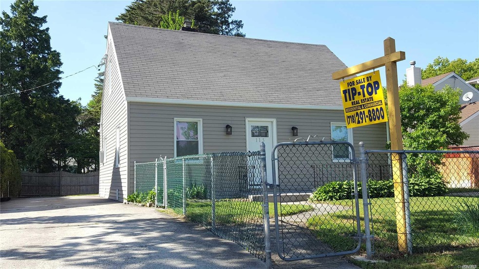 115 Peninsula Blvd, Valley Stream, NY 11581 - photo 1