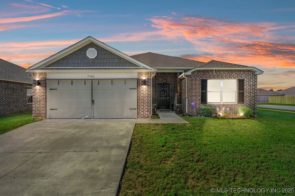 7506 E 159th St S, Bixby, OK 74008 - photo 1