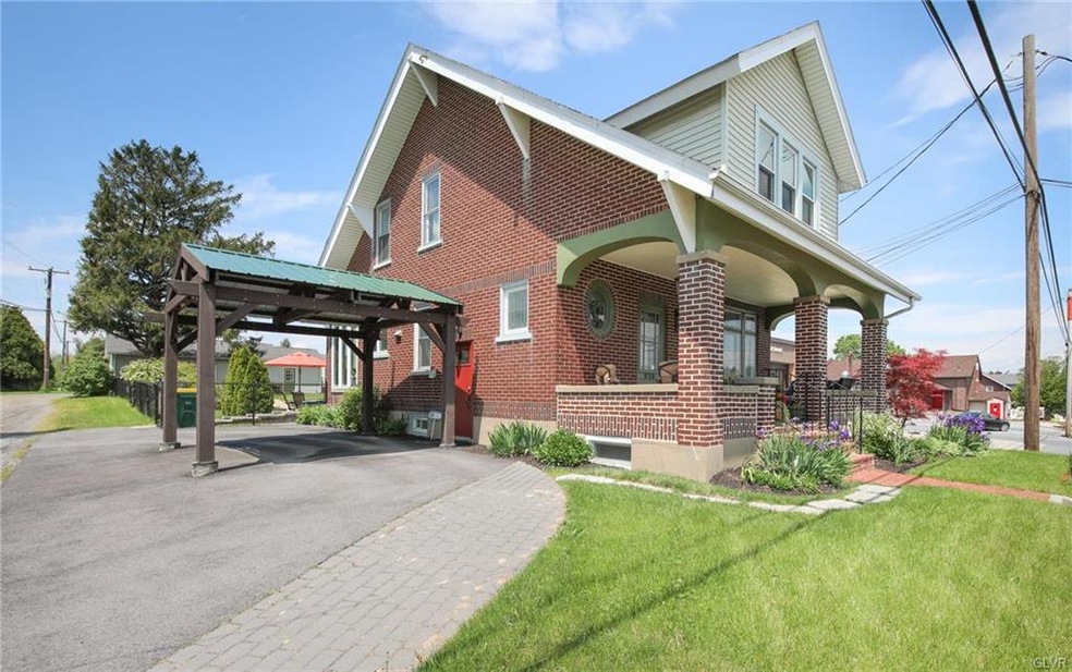 976 Brookside Rd, Allentown, PA 18106 - photo 1