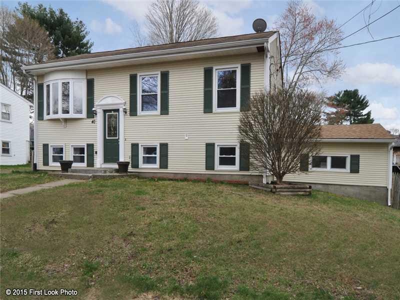 40 Valrene St, Coventry, RI 02816 - photo 1