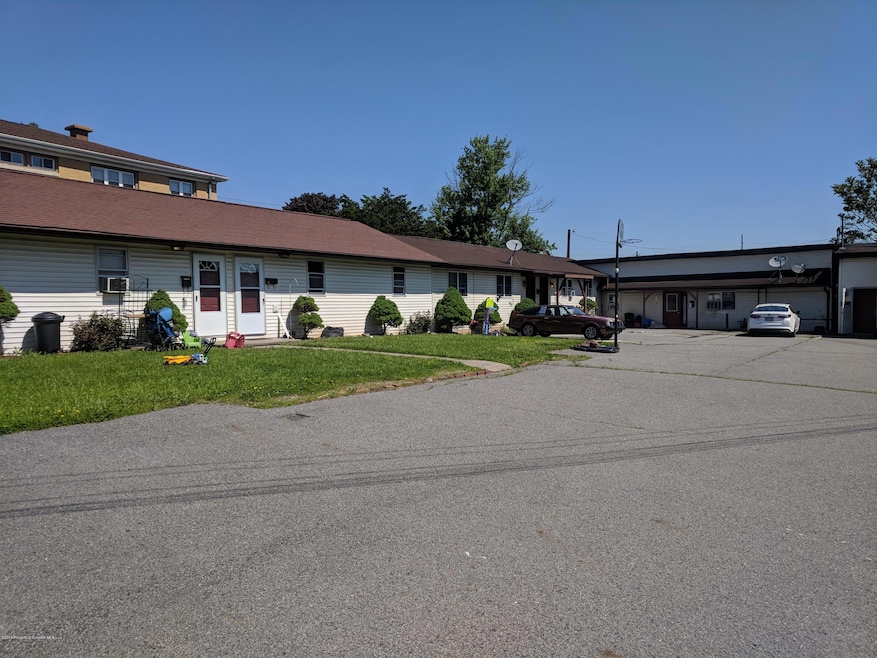 119 W Grace St, Old Forge, PA 18518 - photo 1