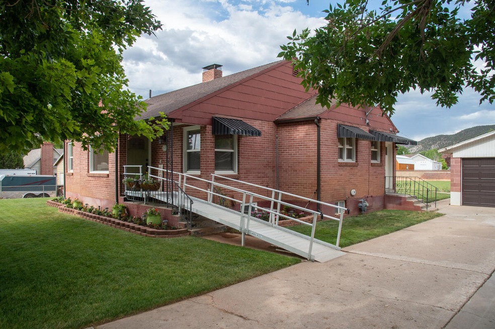 15 S Canyon Rd, Parowan, UT 84761 - photo 1