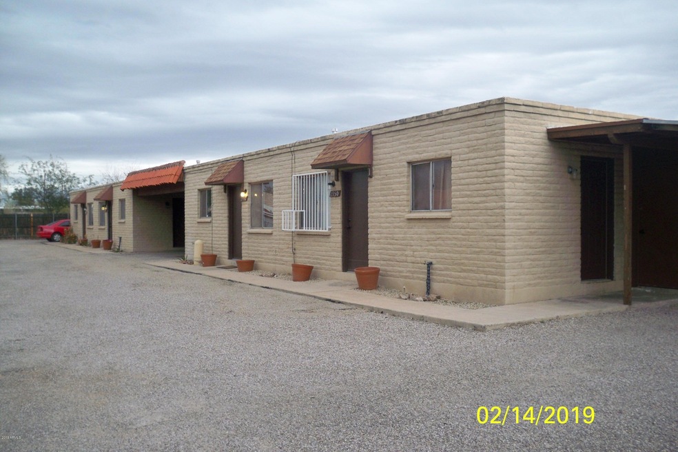 2950 N Geronimo Ave, Tucson, AZ 85705 - photo 1
