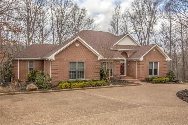 105 Annette Dr, Dickson, TN 37055 - photo 1