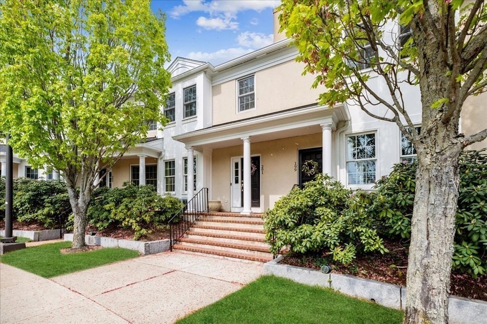 201 Victory Rd unit 201, Quincy, MA 02171 - photo 1