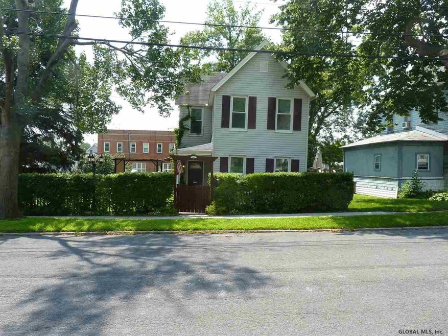 117 James St, Schenectady, NY 12302 - photo 1