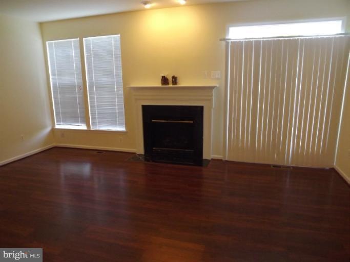 153 Riparian Ln unit 153, Ranson, WV 25438 - photo 1