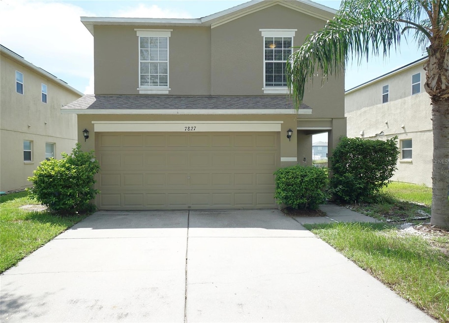 7827 Carriage Pointe Dr, Gibsonton, FL 33534 - photo 1