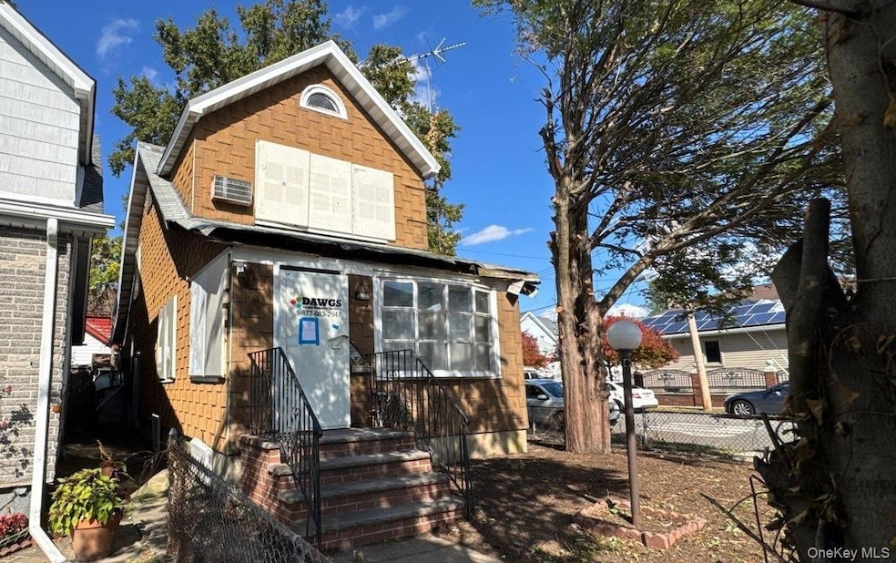 176-43 120th Ave, Jamaica, NY 11434 - photo 1