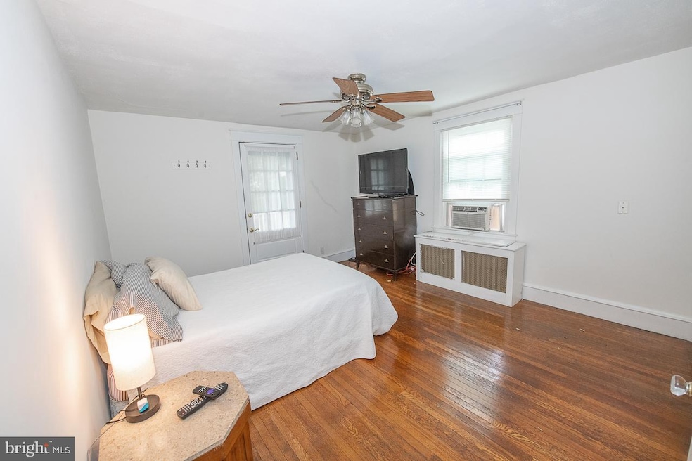 115 Gladstone Rd, Lansdowne, PA 19050 - photo 1