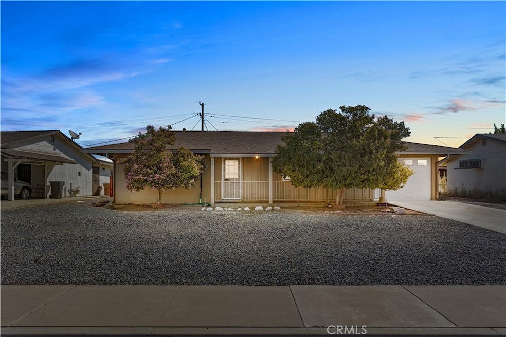 504 Pebble Beach Dr, Bakersfield, CA 93309 - photo 1