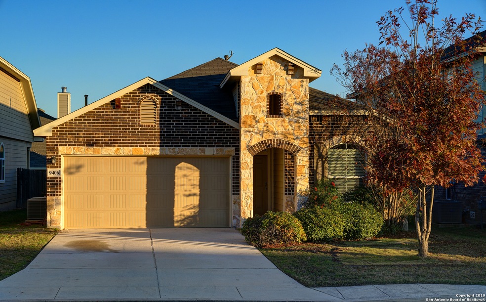 9406 Pegasus Run Rd, San Antonio, TX 78254 - photo 1