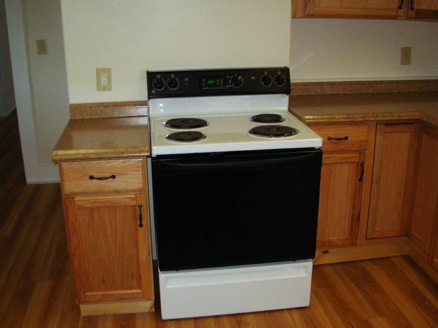 212 Water St unit 2, Keene, NH 03431 - photo 1