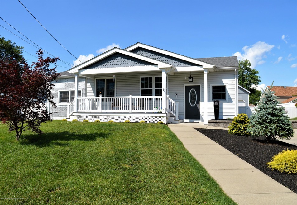 FRONT EXT 6 - 1130