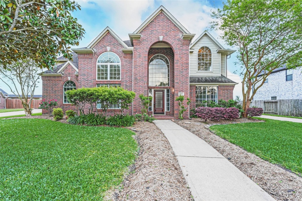 2013 Trail View, Friendswood, TX 77546 - photo 1