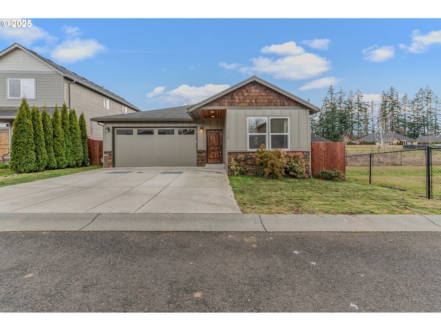 1213 SW 25th Cir, Battle Ground, WA 98604 - photo 1