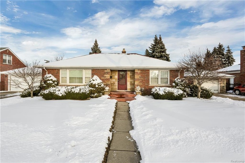 24816 Cushing Ave Eastpointe-print-001-1-24816 Cus