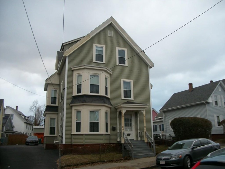 17 Lander St, Lynn, MA 01902 - photo 1