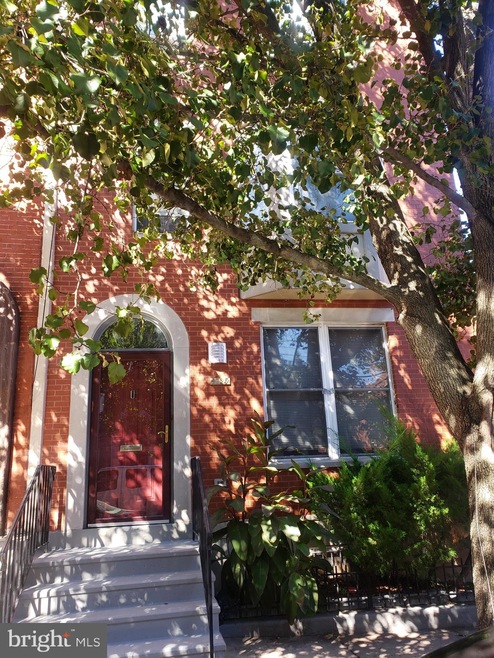 1725 W Oxford St, Philadelphia, PA 19121 - photo 1