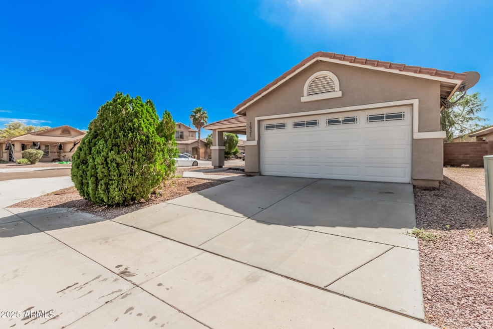 Under Contract $425,000