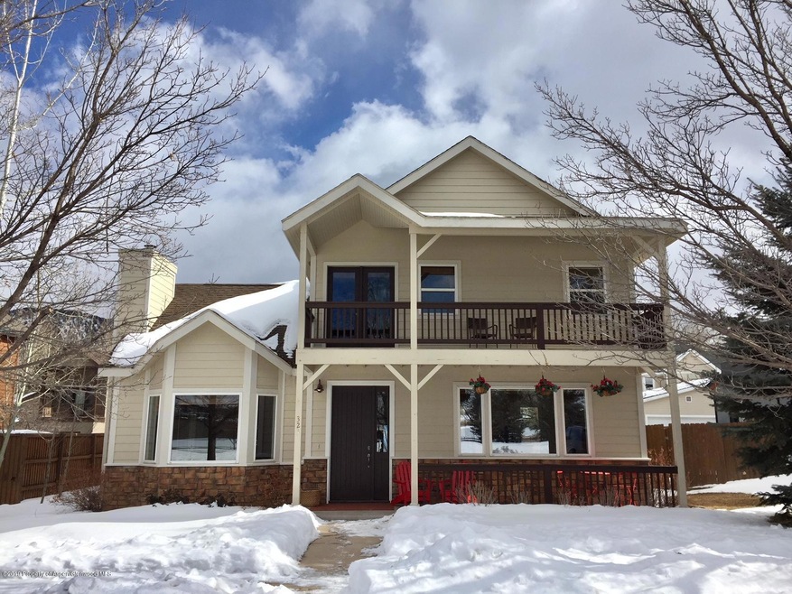 323 Branding Way