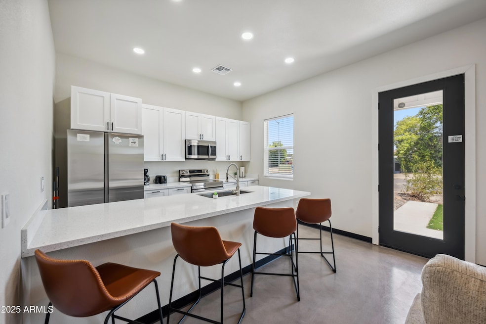 4136 N 11th St, Phoenix, AZ 85014 - photo 1