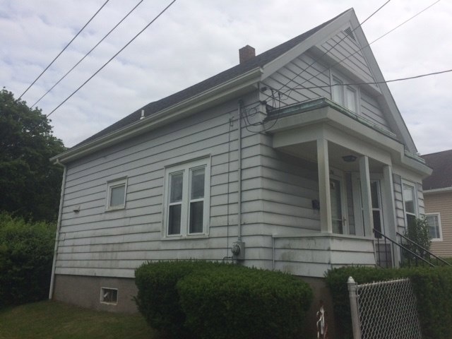 256 Metacom Ave, Warren, RI 02885 - photo 1