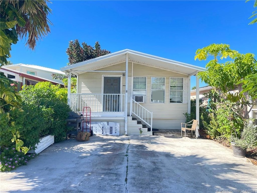 2033 Nettles Blvd, Jensen Beach, FL 34957 - photo 1