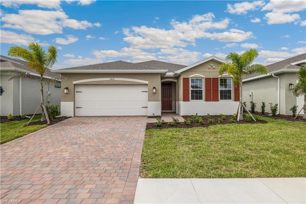 552 Spring Hill Lake Loop, Cape Coral, FL 33993 - photo 1