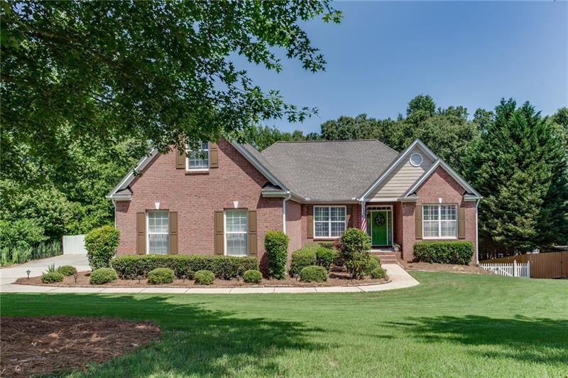 1062 Arbor Lake Walk, Hoschton, GA 30548 - photo 1
