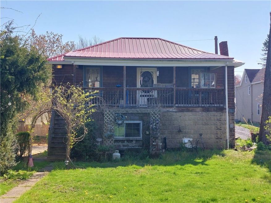 214 5th Ave, New Kensington, PA 15068 - photo 1