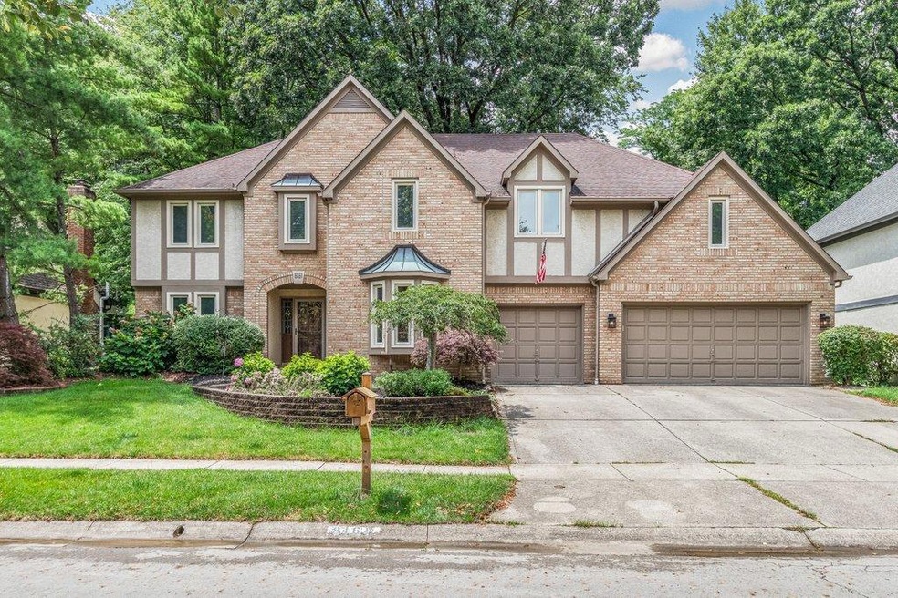 8161 Linden Leaf Circle-2.jpg-SMALL