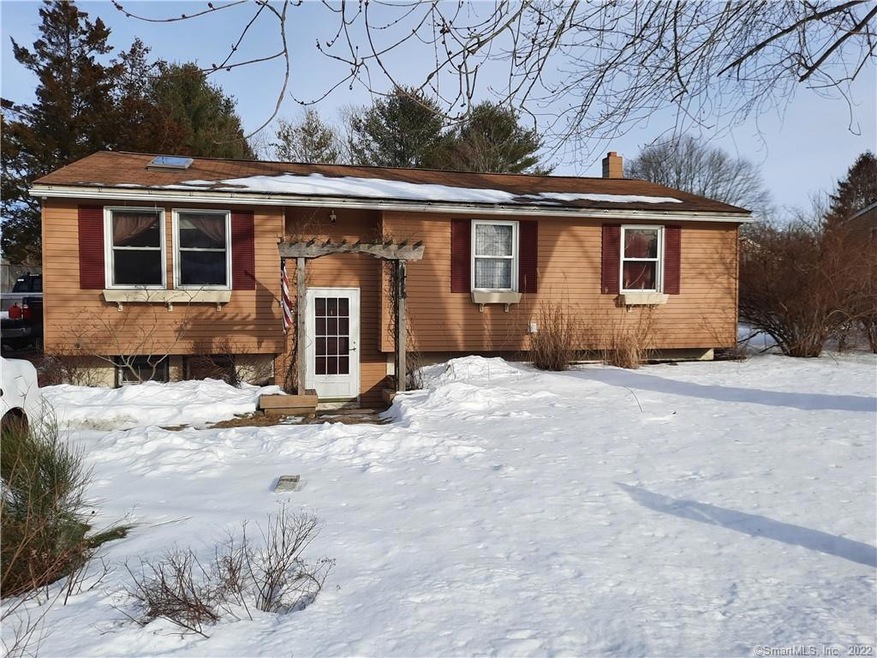 28 N River Ln, Danielson, CT 06239 - photo 1