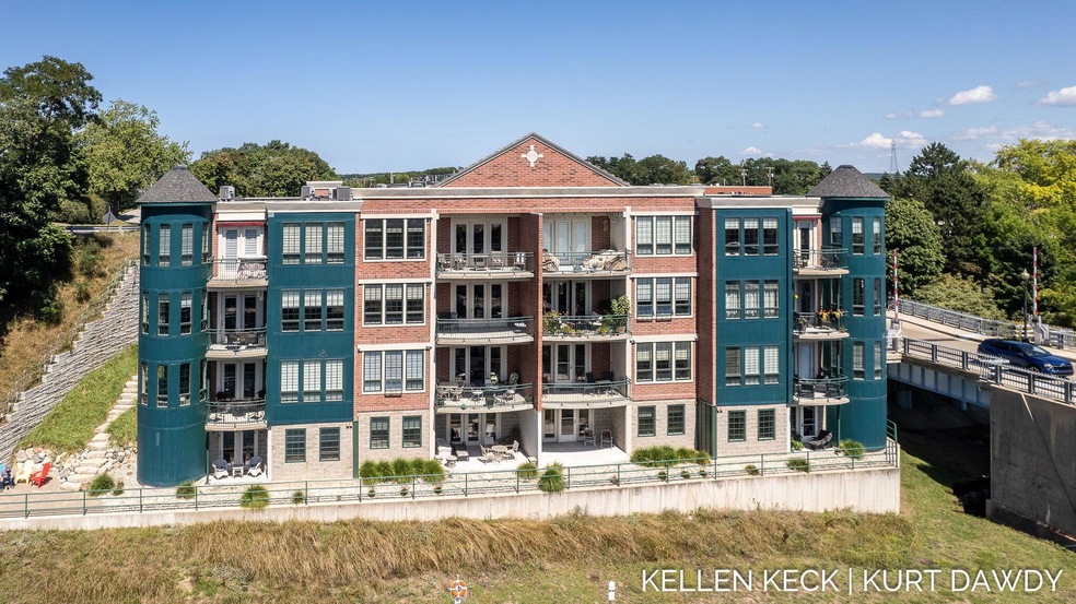 1-web-or-mls-80 Washington St 10, Manist