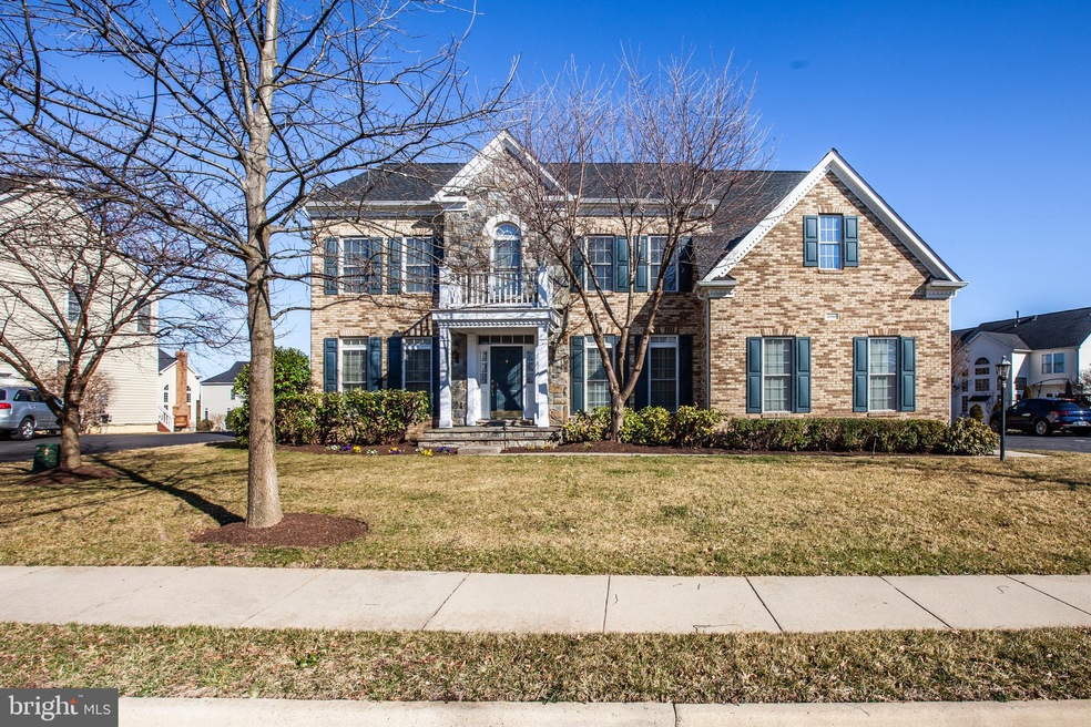 43066 Castlebar St, Chantilly, VA 20152 - photo 1