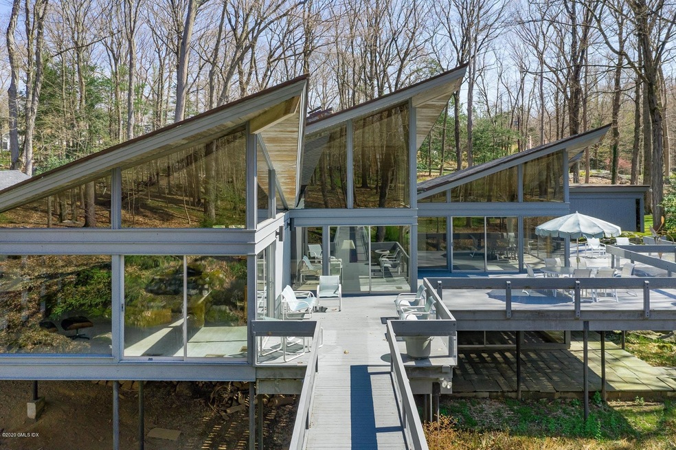 8 Laurel Ln 10 - WEB