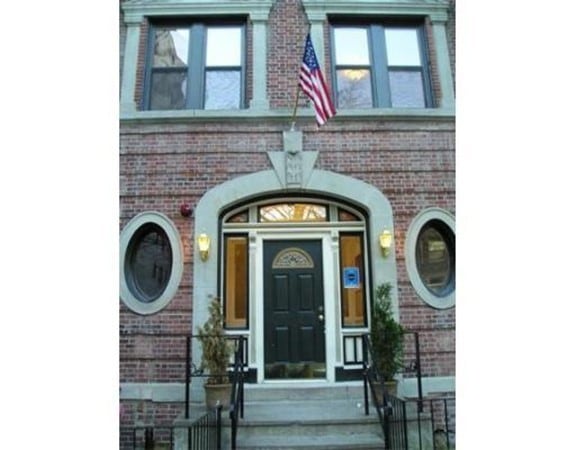 75 Burbank St unit 103, Boston, MA 02115 - photo 1