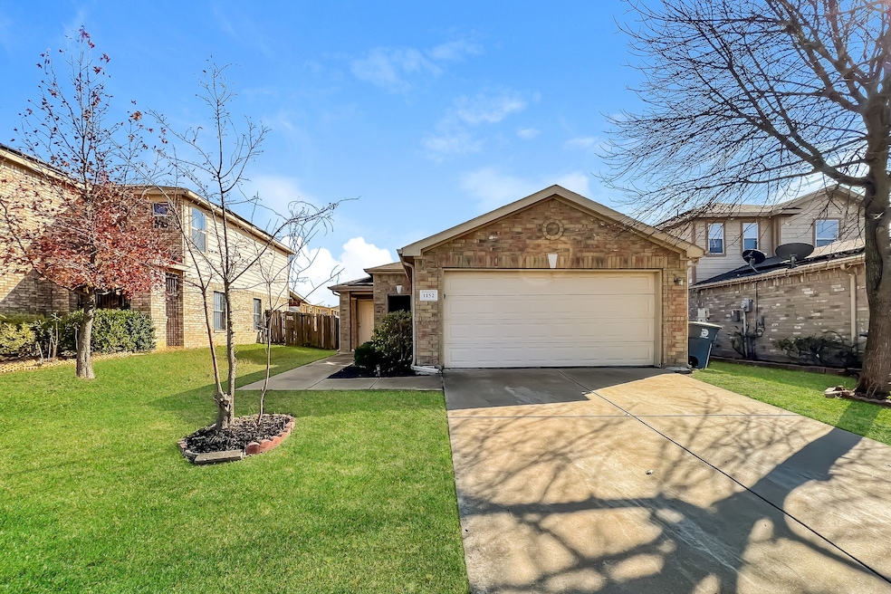 1152 Warrior Dr, Dallas, TX 75253 - photo 1