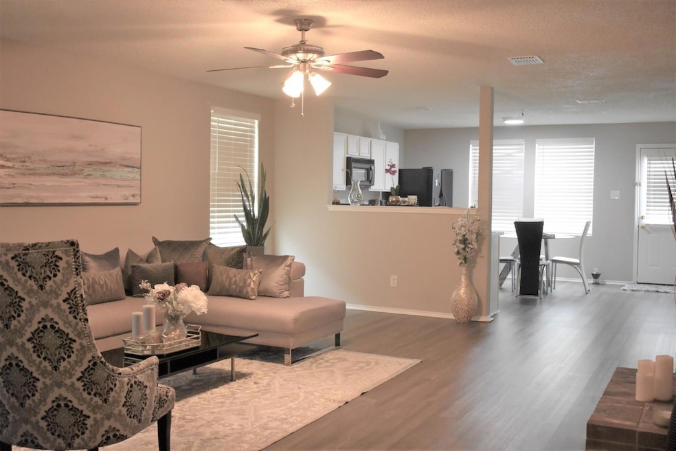 1018 Lowndes Ln, Wylie, TX 75098 - photo 1