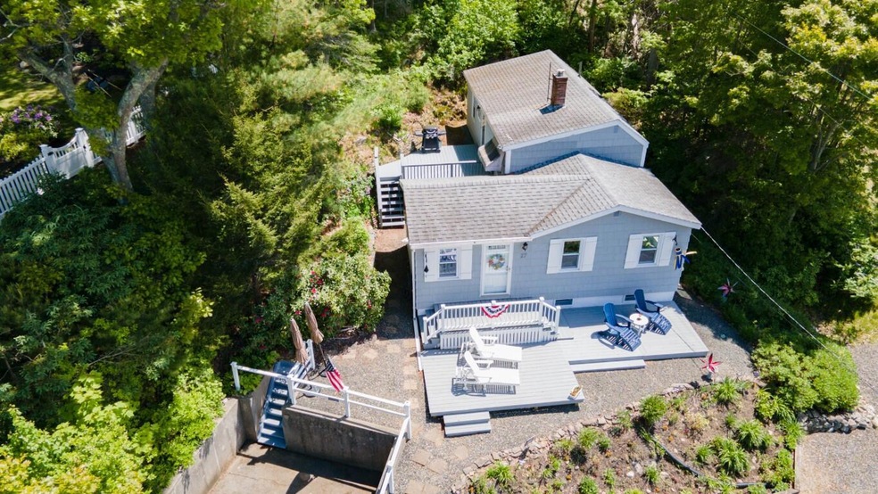 27 Lobster Cove Rd, Boothbay Harbor, ME 04538 - photo 1