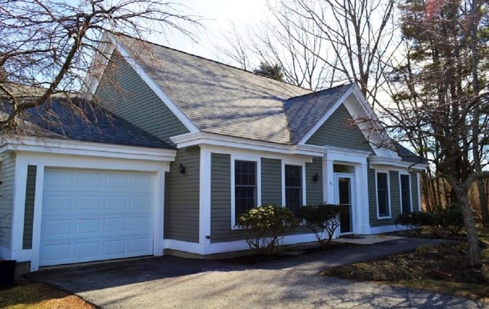 41 Farragut Way, Kennebunk, ME 04043 - photo 1