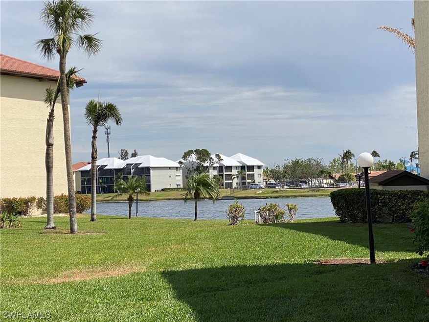 11060 Caravel Cir Unit 101, Fort Myers, FL 33908
