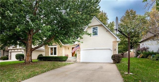 16016 W 82nd Terrace, Lenexa, KS 66219 - photo 1
