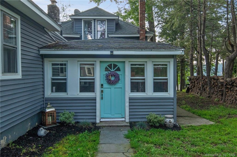 32 Maple Ln, Wolcott, CT 06716 - photo 1