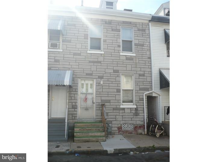 1020 Moss St, Reading, PA 19604 - photo 1