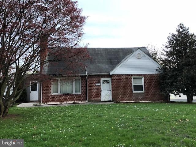 1323 Lee Ln, Sykesville, MD 21784 - photo 1