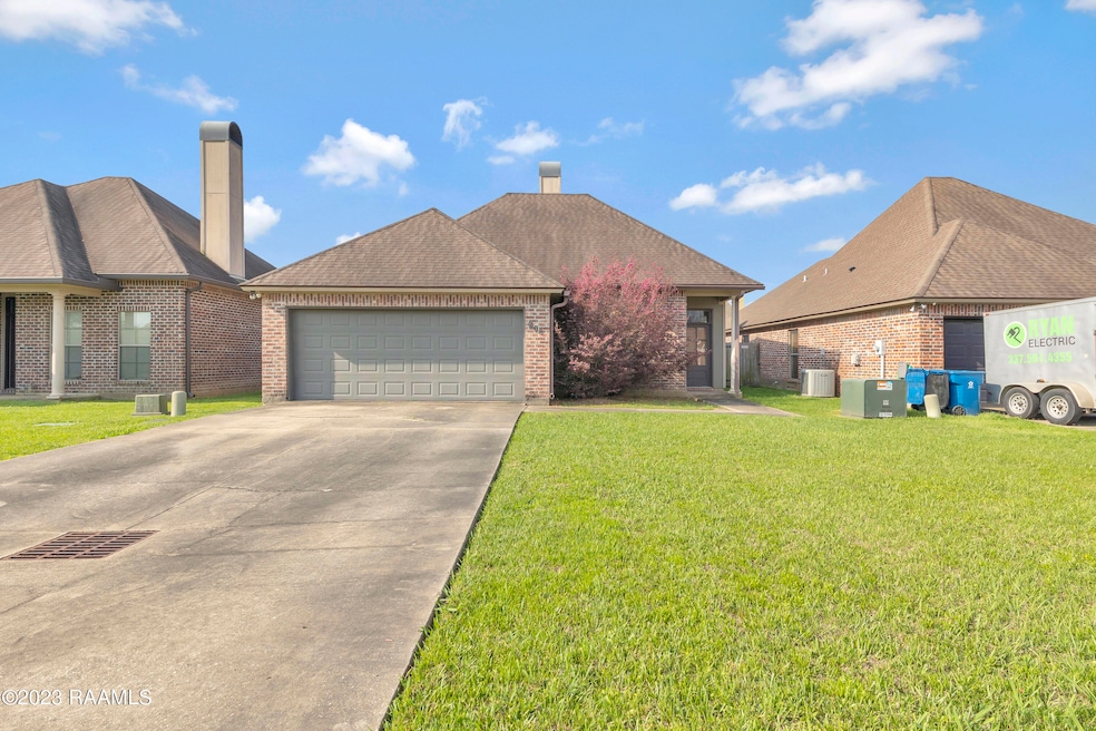 208Creekside-1-4