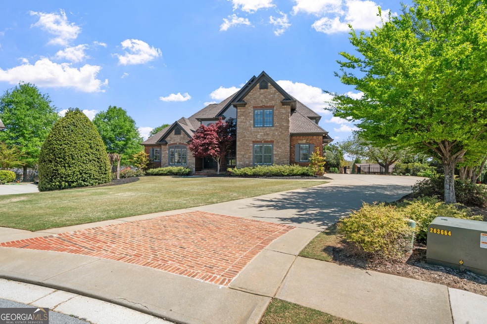 319 Slate Ct, Buford, GA 30518 - photo 1